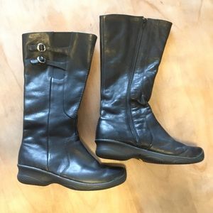 Keen Long Black Boots